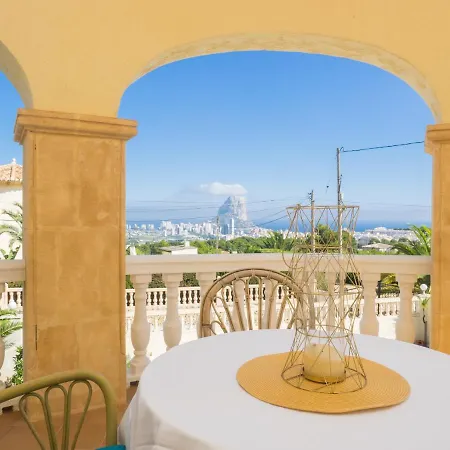 Cucarres Villa *